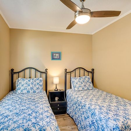 Lovely Emerald Isle Home, Walk To Beach! Extérieur photo